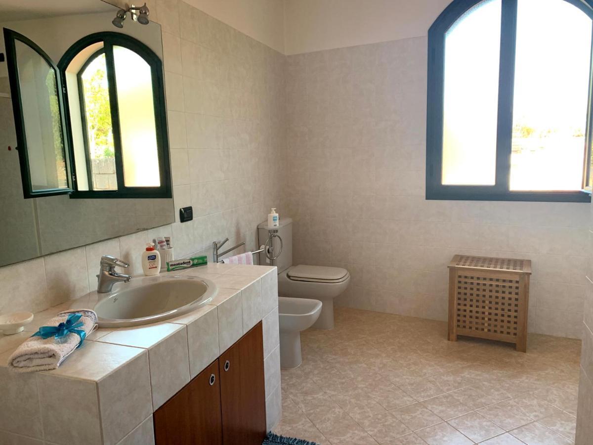 Villa Dea Sampieri Bagian luar foto